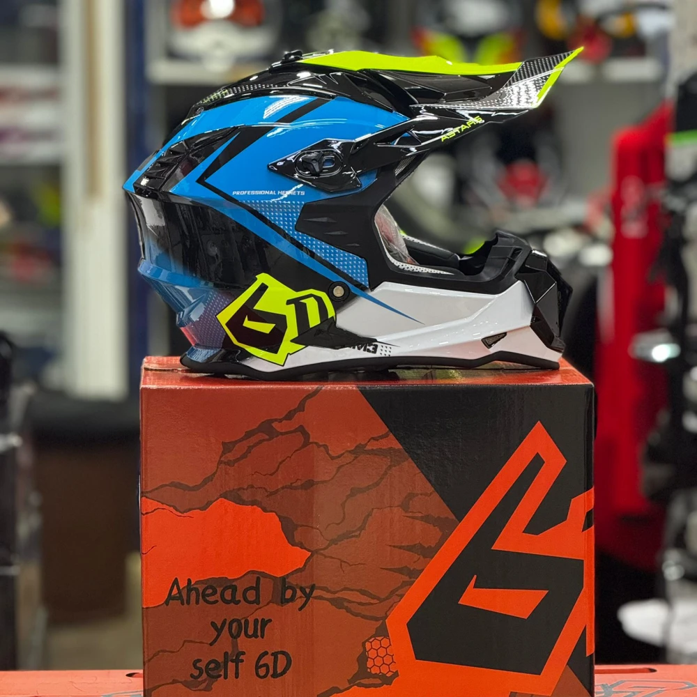 Capacete de Cros 6D