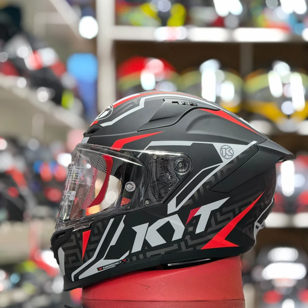 Capacete KYT