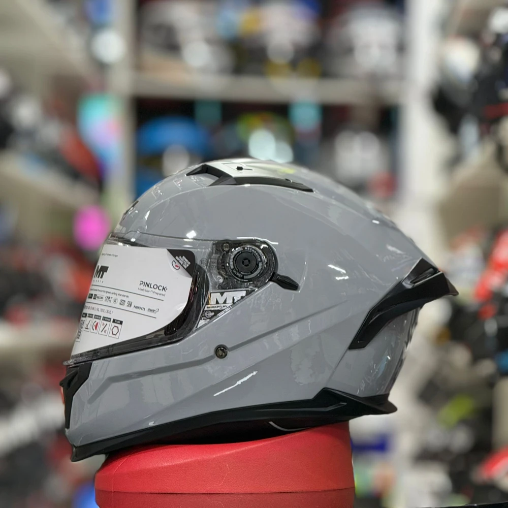 Capacete MT  BRAKER