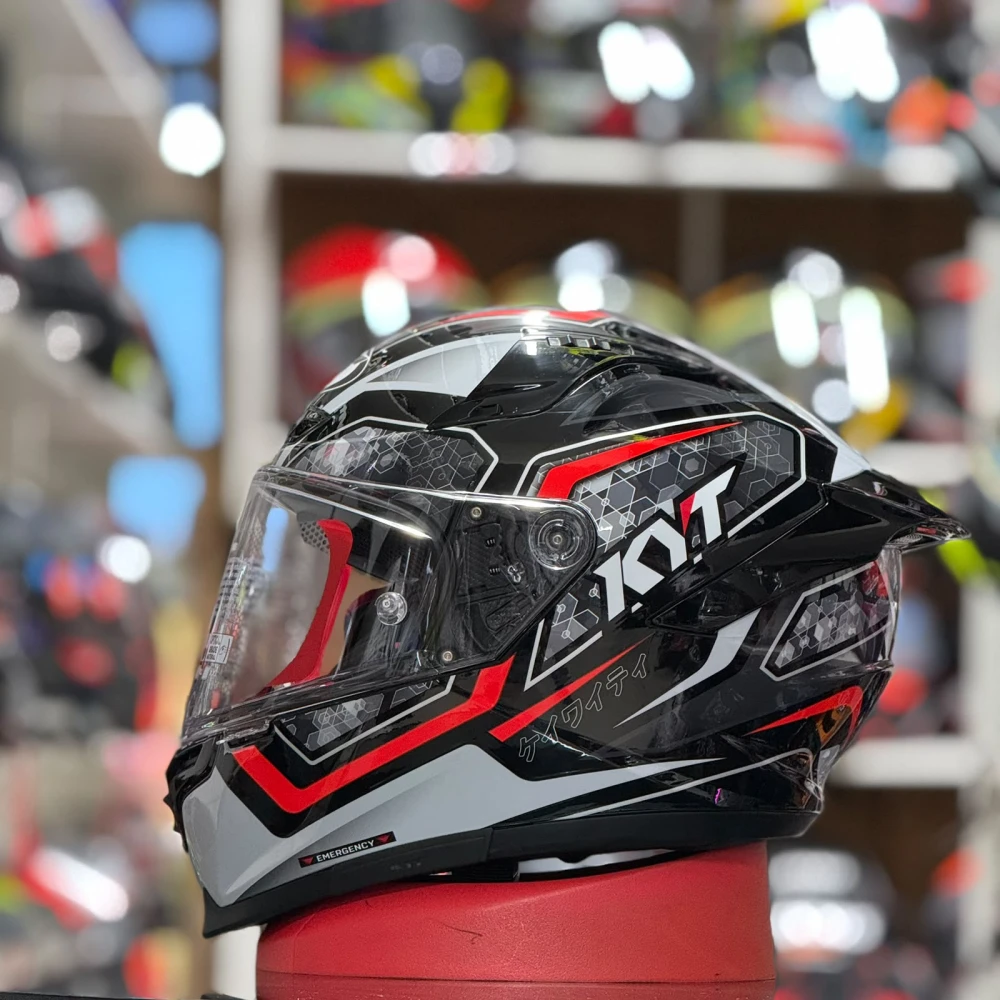 Capacete KYT