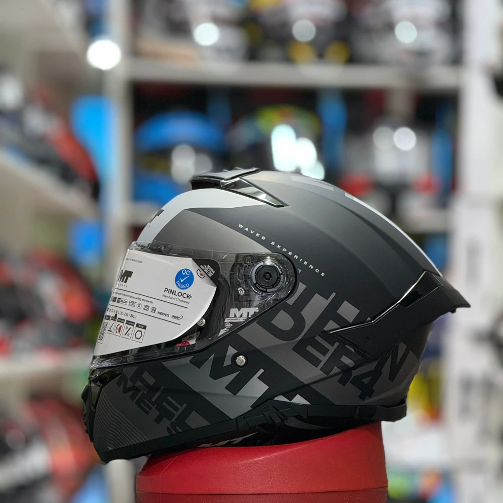 CAPACETE MT THUNDER 4
