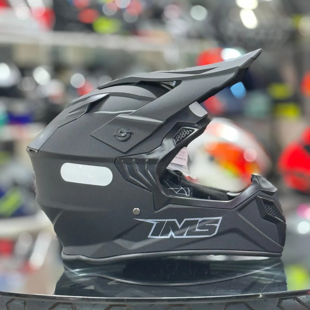 https://cdn.manosproracing.com/products/6c8b0fc4-020a-42d2-80aa-2dbb287d7727.webp