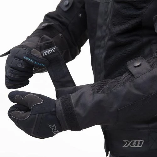 https://cdn.manosproracing.com/products/80ed2ba5-3652-4e6e-8d8c-ccd4c9e31f38.webp